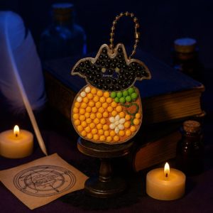 ダイソーのビーズアートキーホルダー(コウモリ)魔女風コーデ