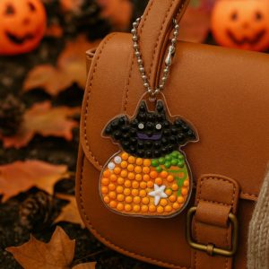 ダイソーのビーズアートキーホルダー(コウモリ)実用例